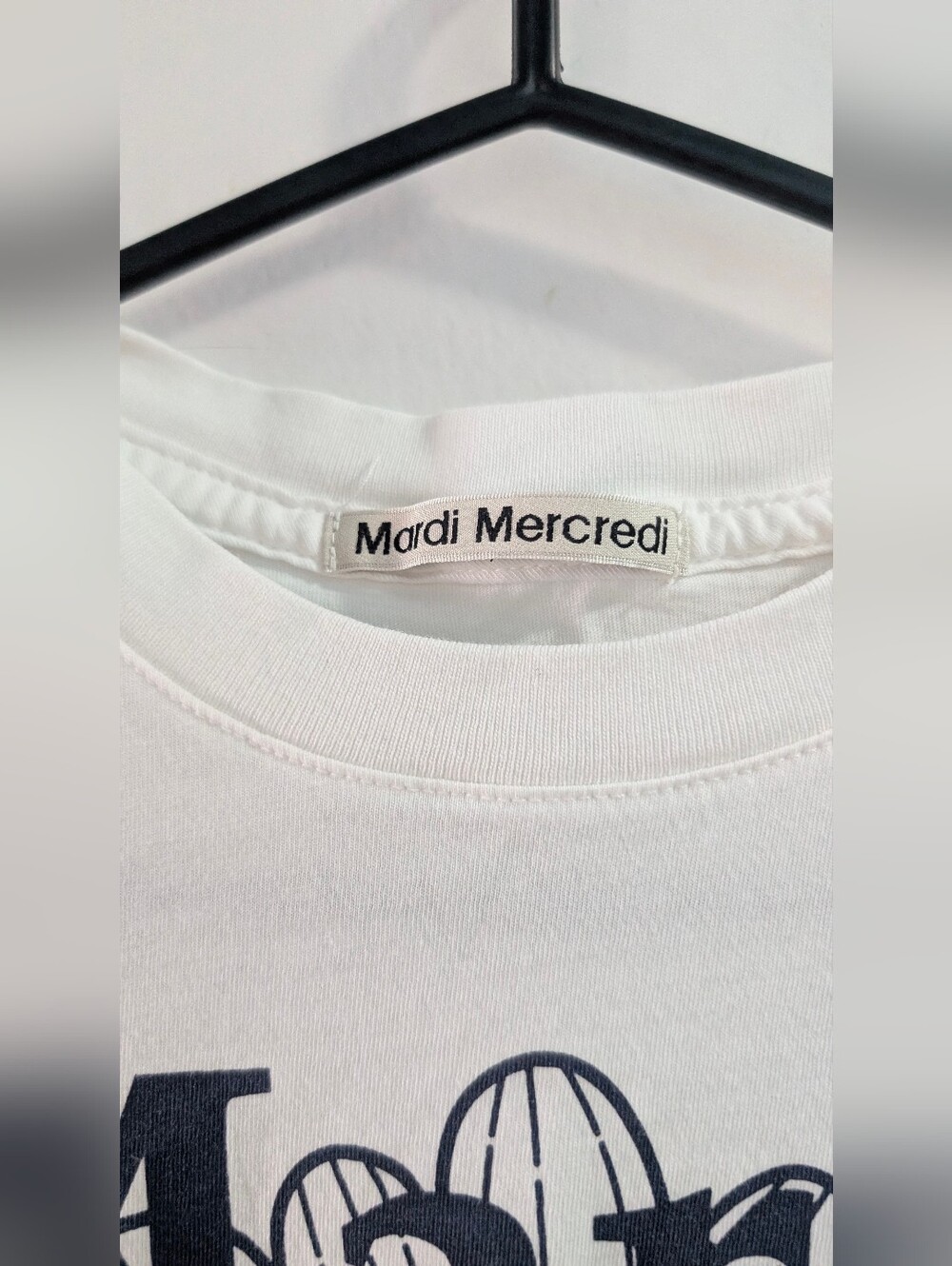 Mardi Mercredi White Daisy Graphic Tee South Korean Luxury Brand Size Small - Picture 7 of 7